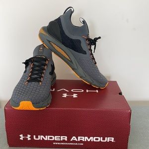 Men's UA HOVR™ Phantom 2 ColdGear® Reactor Running Shoes - Brand New